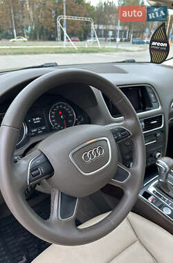 Внедорожник / Кроссовер Audi Q5 2015 в 