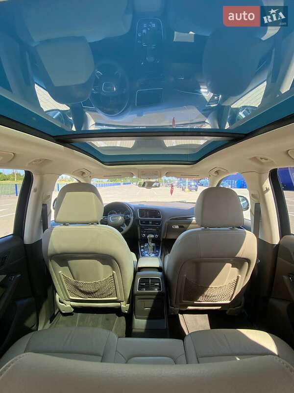 Позашляховик / Кросовер Audi Q5 2013 в Нововолинську