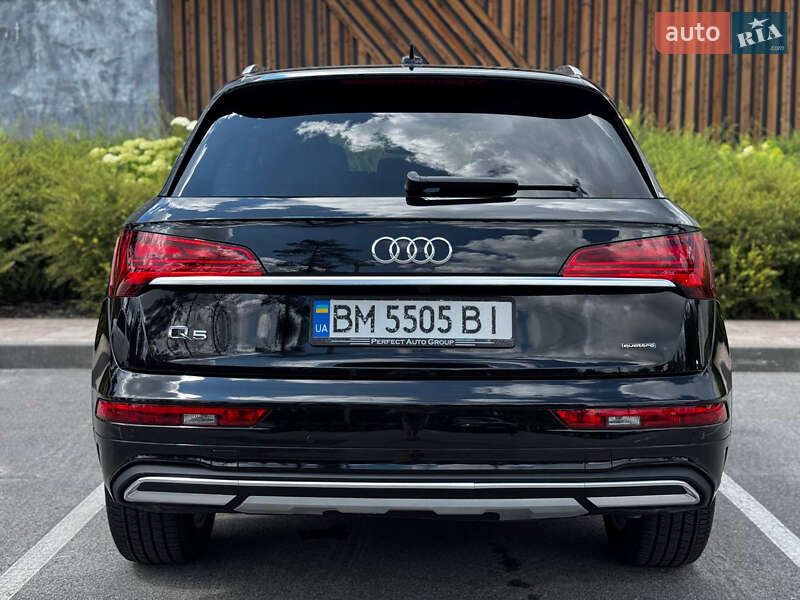 Внедорожник / Кроссовер Audi Q5 2023 в Киеве