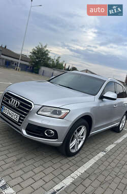 Позашляховик / Кросовер Audi Q5 2015 в Тернополі