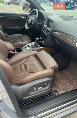 Внедорожник / Кроссовер Audi Q5 2015 в 