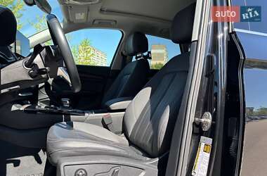 Позашляховик / Кросовер Audi Q5 2020 в 