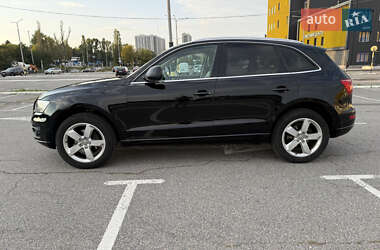 Позашляховик / Кросовер Audi Q5 2011 в 
