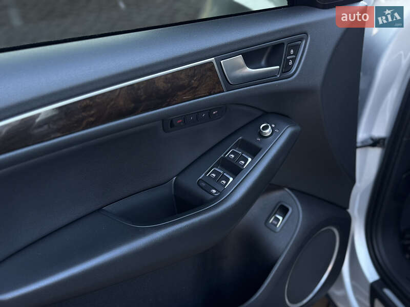 Внедорожник / Кроссовер Audi Q5 2012 в Мукачево