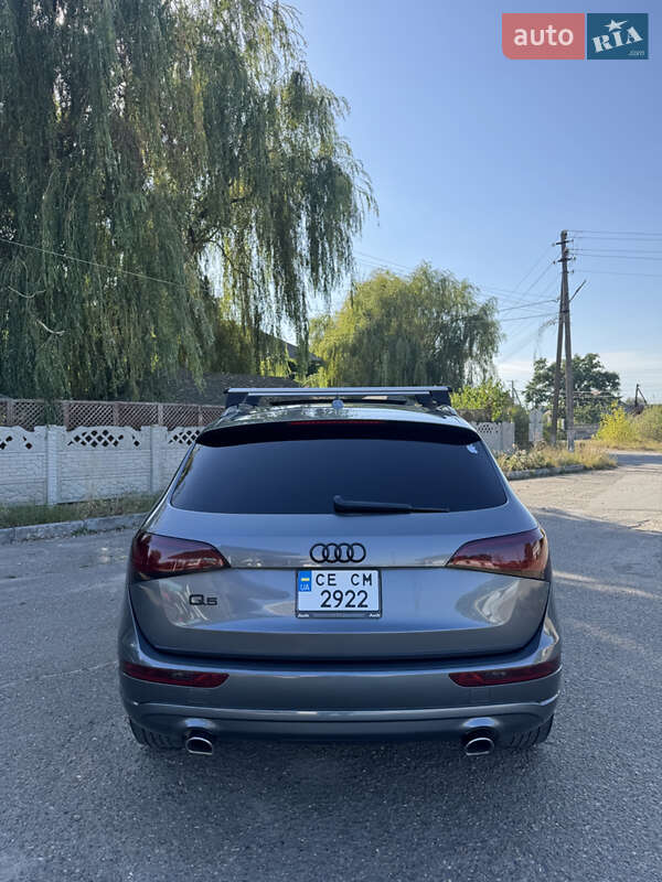 Внедорожник / Кроссовер Audi Q5 2015 в Новоселице