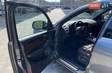 Позашляховик / Кросовер Audi Q5 2015 в 