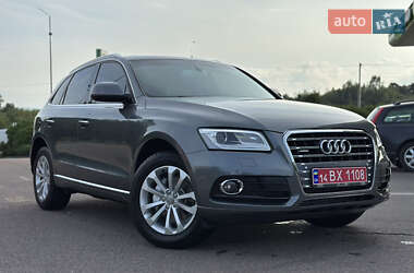 Внедорожник / Кроссовер Audi Q5 2015 в 