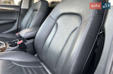 Внедорожник / Кроссовер Audi Q5 2015 в 
