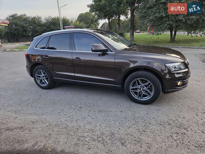 Внедорожник / Кроссовер Audi Q5 2012 в Львове