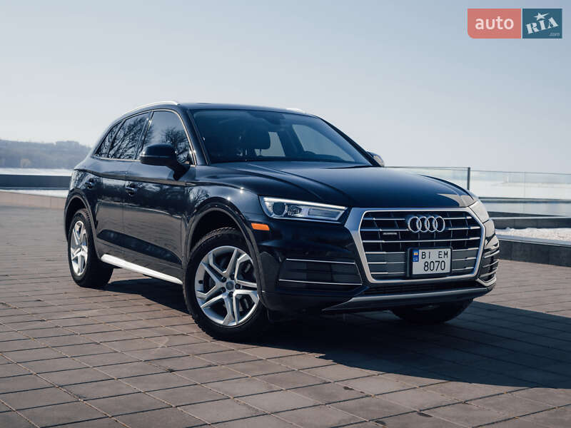 Внедорожник / Кроссовер Audi Q5 2017 в Кременчуге