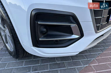 Позашляховик / Кросовер Audi Q5 2023 в 