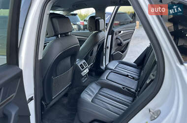 Позашляховик / Кросовер Audi Q5 2023 в 