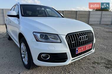 Позашляховик / Кросовер Audi Q5 2015 в 