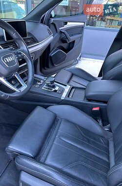 Внедорожник / Кроссовер Audi Q5 2020 в Киеве