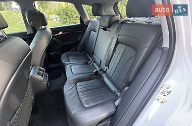 Позашляховик / Кросовер Audi Q5 2018 в 