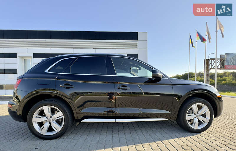 Внедорожник / Кроссовер Audi Q5 2018 в Львове фото 5 Внедорожник / Кроссовер Audi Q5 2018 в Львове