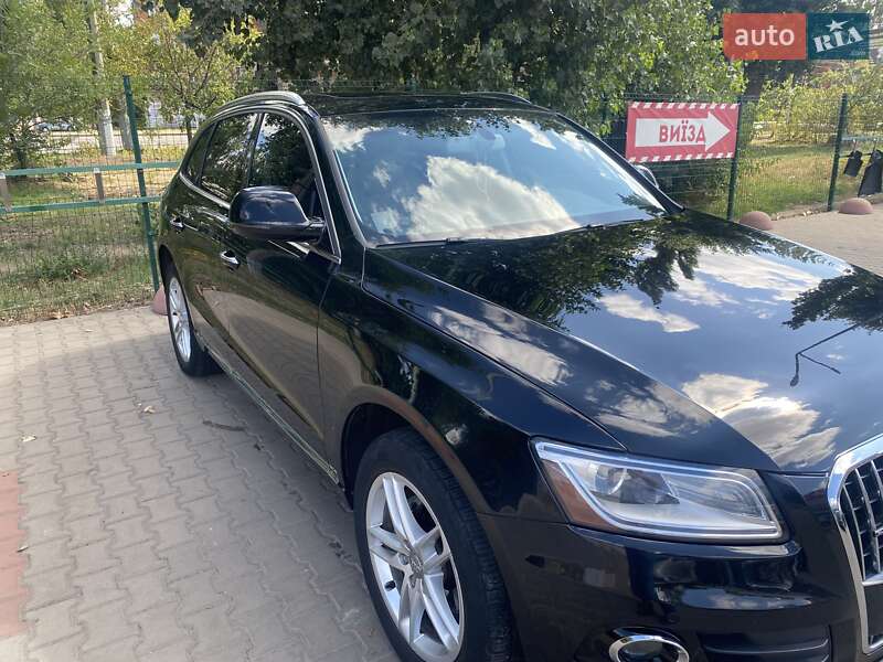 Внедорожник / Кроссовер Audi Q5 2016 в Кривом Роге