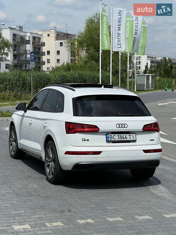 Внедорожник / Кроссовер Audi Q5 2018 в Львове