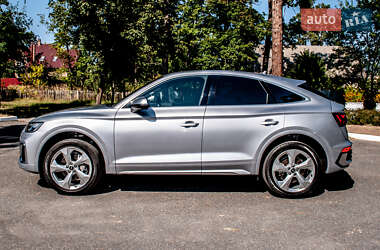 Внедорожник / Кроссовер Audi Q5 2022 в 