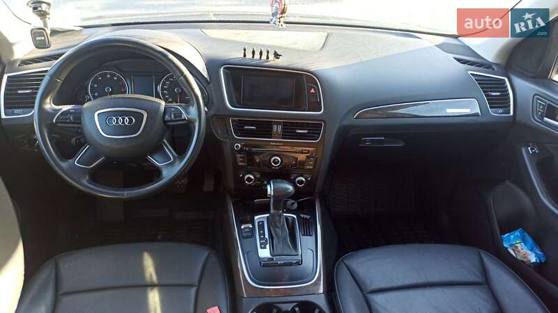 Внедорожник / Кроссовер Audi Q5 2014 в Новомосковске