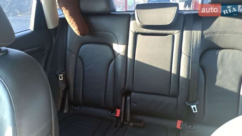 Внедорожник / Кроссовер Audi Q5 2014 в Новомосковске