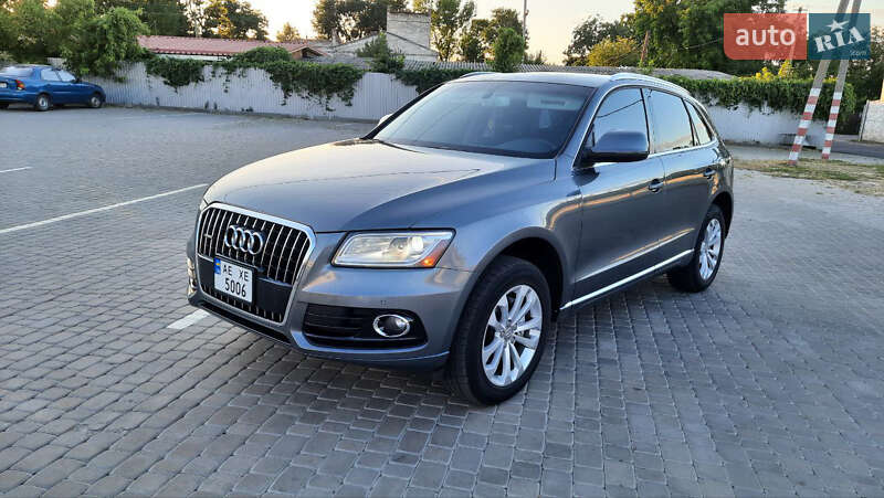 Позашляховик / Кросовер Audi Q5 2013 в 