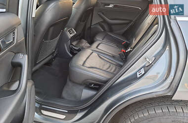 Позашляховик / Кросовер Audi Q5 2013 в 