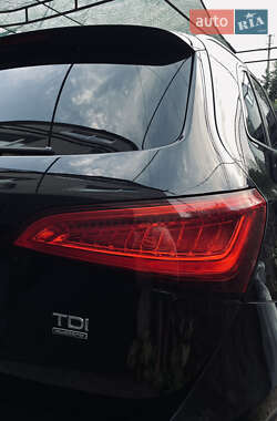 Позашляховик / Кросовер Audi Q5 2013 в 