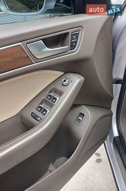 Внедорожник / Кроссовер Audi Q5 2016 в 
