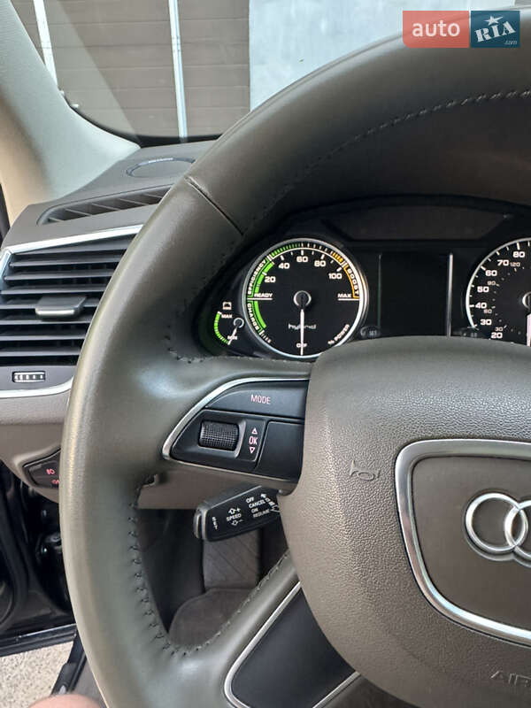 Позашляховик / Кросовер Audi Q5 2013 в Луцьку