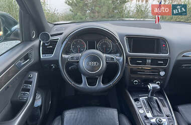 Позашляховик / Кросовер Audi Q5 2013 в 