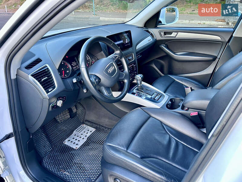 Позашляховик / Кросовер Audi Q5 2016 в Одесі