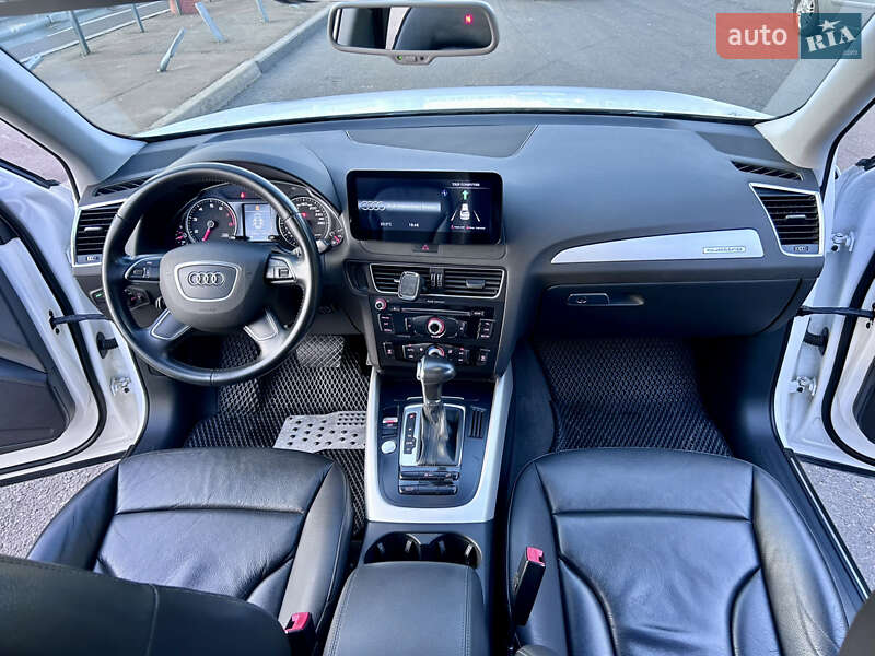 Позашляховик / Кросовер Audi Q5 2016 в Одесі