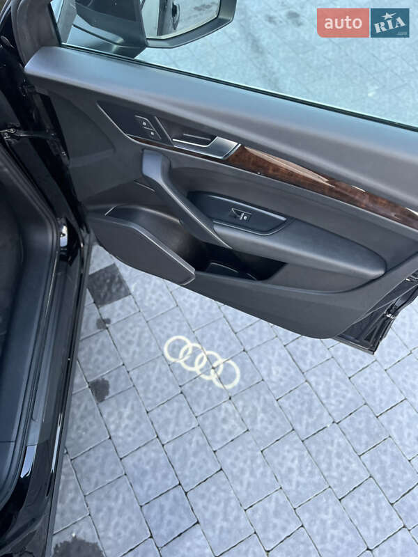 Внедорожник / Кроссовер Audi Q5 2019 в Самборе фото 37 Внедорожник / Кроссовер Audi Q5 2019 в Самборе