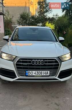 Внедорожник / Кроссовер Audi Q5 2017 в Бережанах