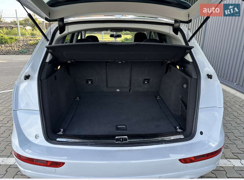 Универсал Audi Q5 2015 в Луцке