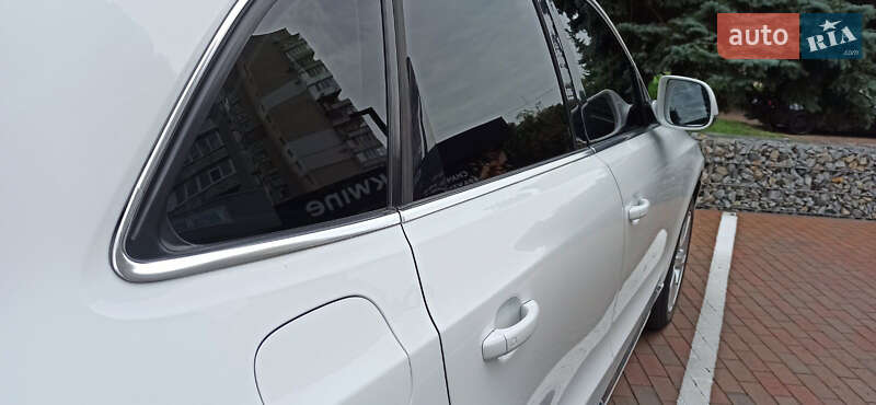 Внедорожник / Кроссовер Audi Q5 2012 в Киеве