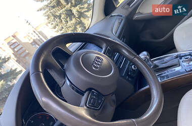Внедорожник / Кроссовер Audi Q5 2012 в 