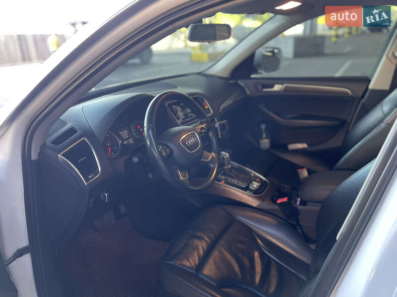 Внедорожник / Кроссовер Audi Q5 2014 в Харькове