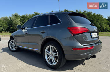 Внедорожник / Кроссовер Audi Q5 2015 в 
