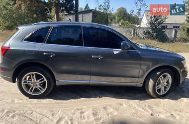 Внедорожник / Кроссовер Audi Q5 2016 в 