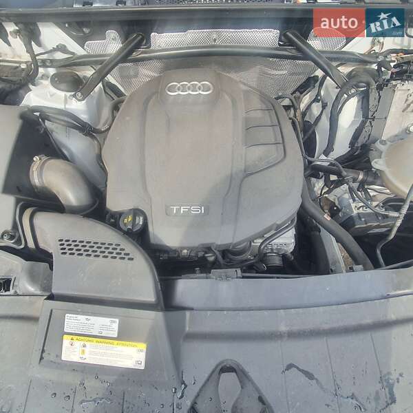 Внедорожник / Кроссовер Audi Q5 2017 в Луцке