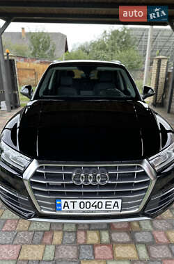 Внедорожник / Кроссовер Audi Q5 2019 в 