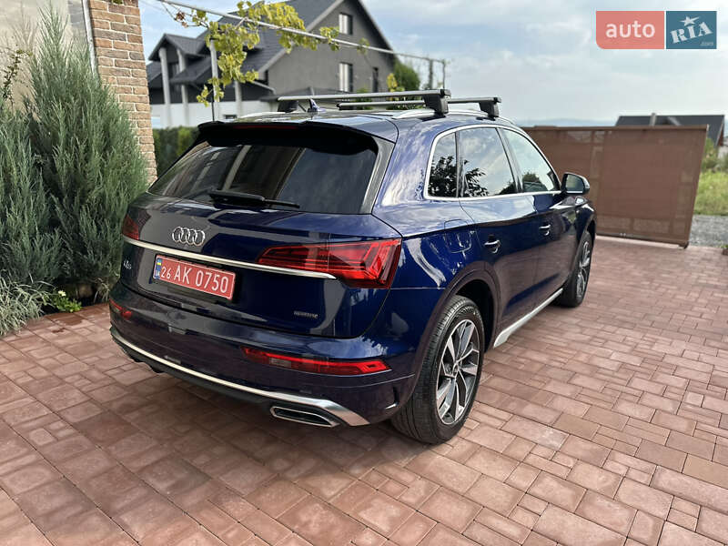 Внедорожник / Кроссовер Audi Q5 2022 в Черновцах
