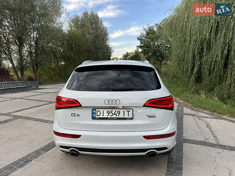 Позашляховик / Кросовер Audi Q5 2016 в Києві
