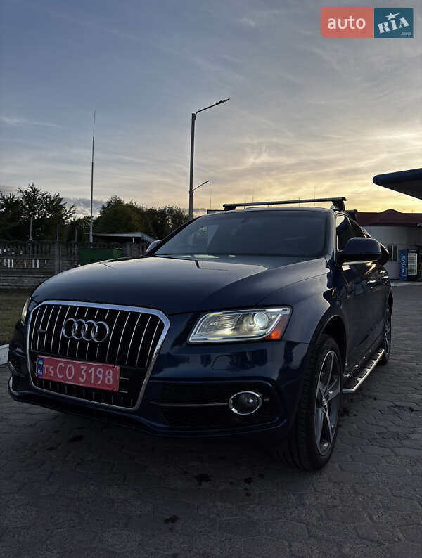 Внедорожник / Кроссовер Audi Q5 2015 в 