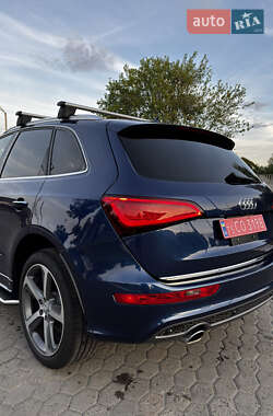 Внедорожник / Кроссовер Audi Q5 2015 в 