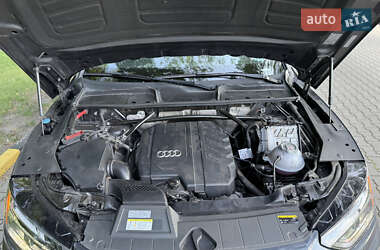 Внедорожник / Кроссовер Audi Q5 2020 в 