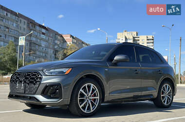 Внедорожник / Кроссовер Audi Q5 2024 в Киеве