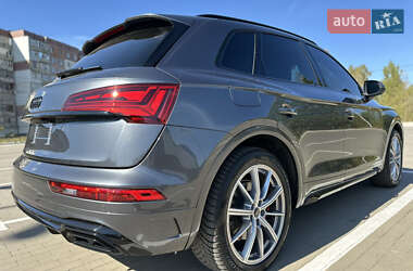 Внедорожник / Кроссовер Audi Q5 2024 в 